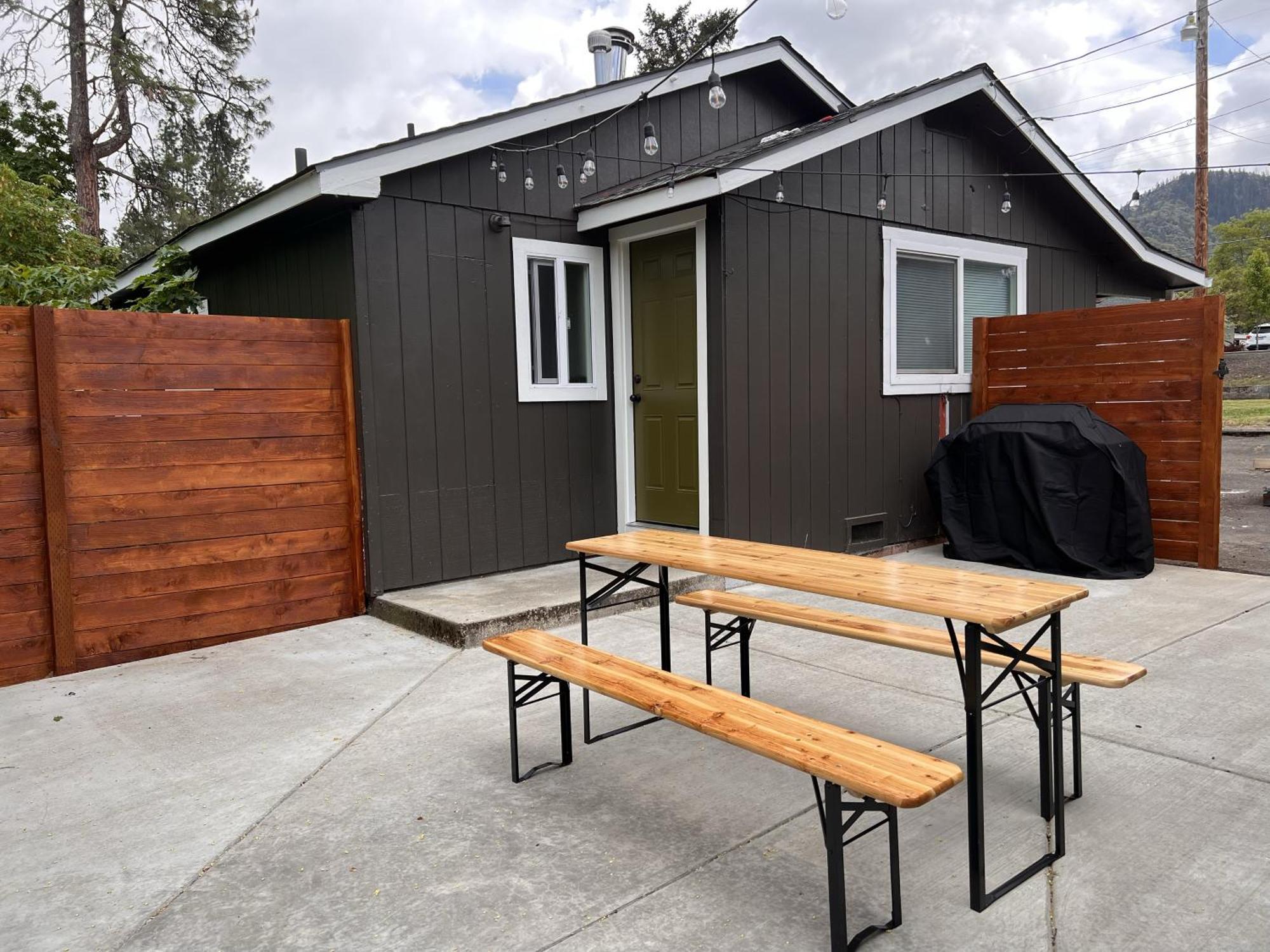 Waterfront River Apartments Rogue River Luaran gambar